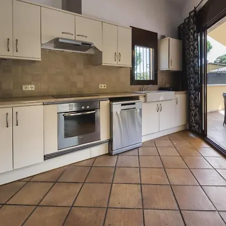Sant Eloi Sleeps 12 Pool Wifi Lloret de Mar